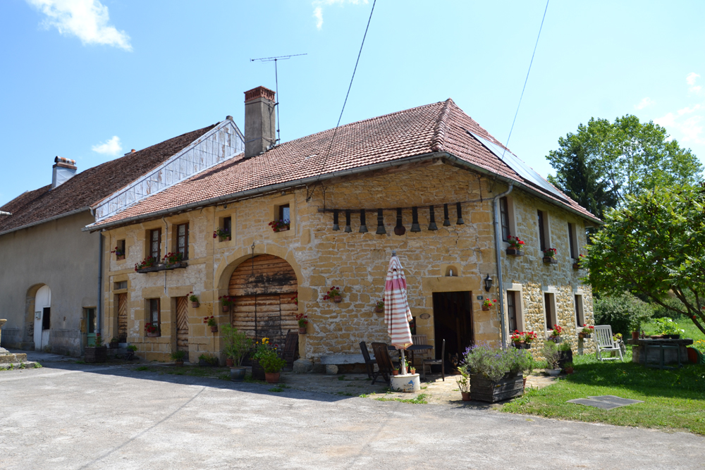 Mièges, pierre jaune