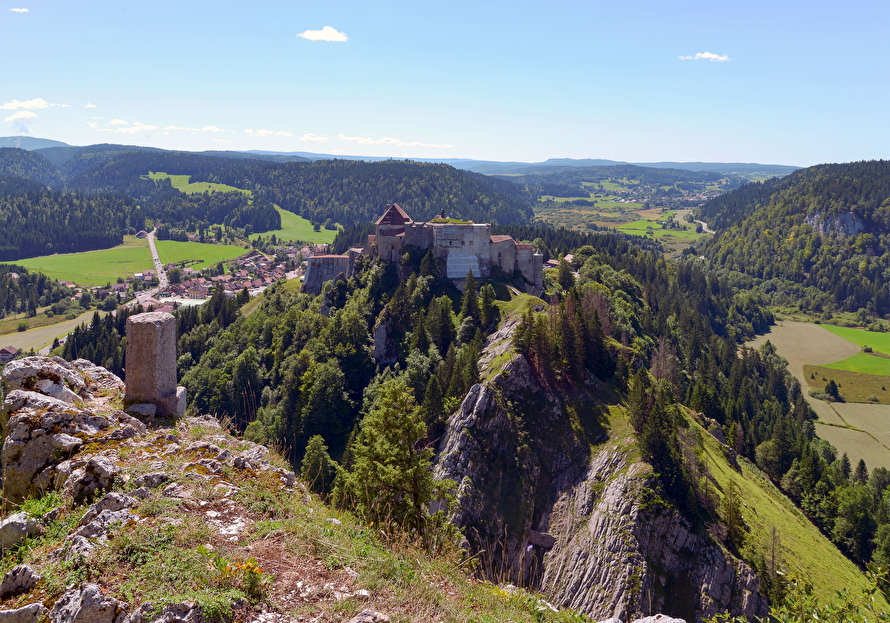 Château de Joux (photo A. Doire, BFC Tourisme)