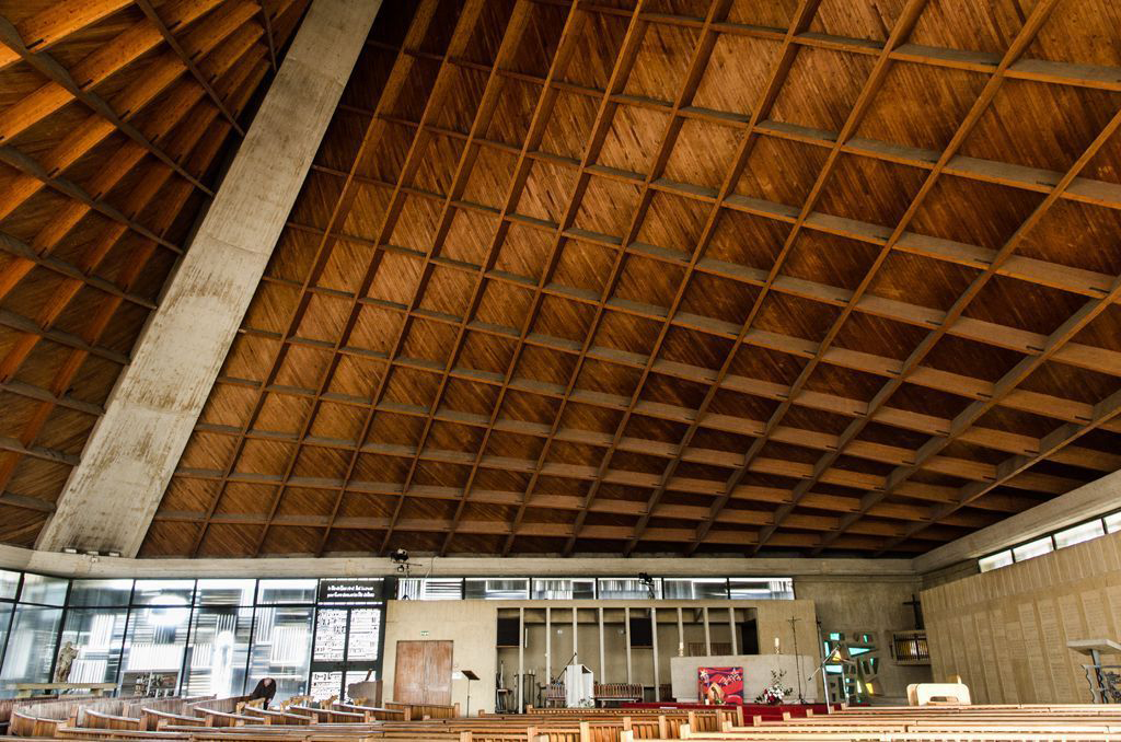 Intérieur Eglise Saint-Jean l'évangéliste Dole (39) caue39