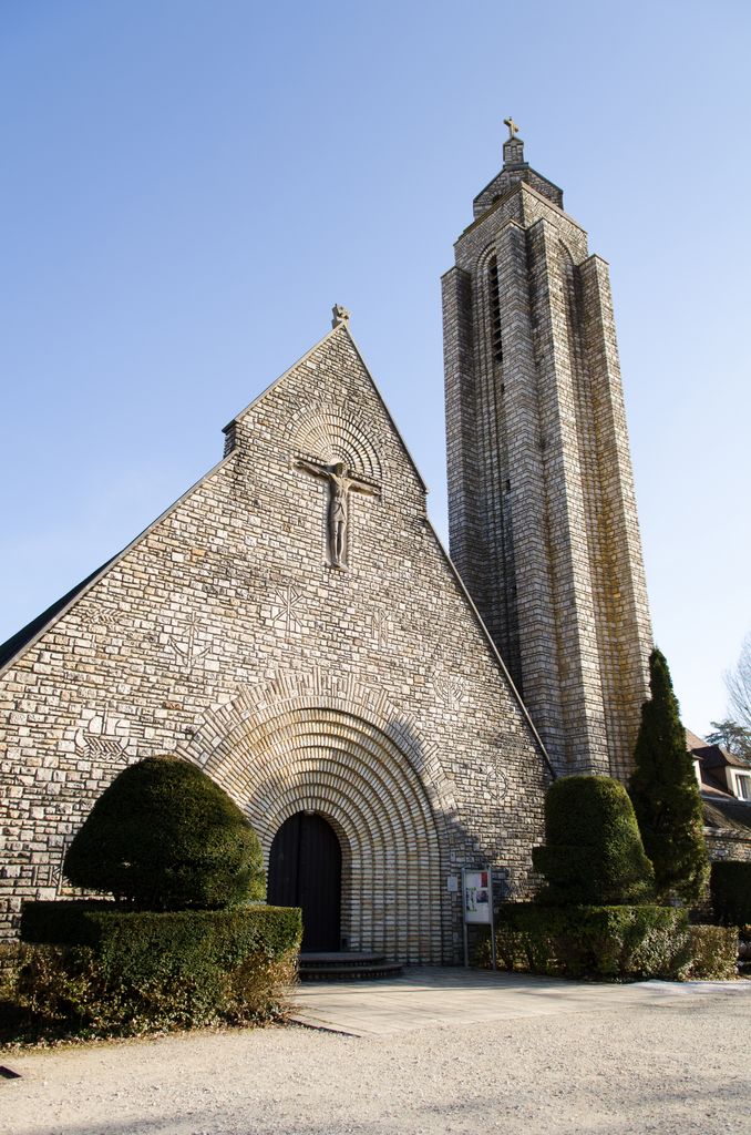 Eglise Sainte-Anne, Tavaux (39) caue39