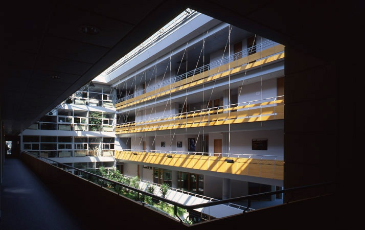 Lons-le-Saunier (39), Conseil D&eacute;partemental du Jura, photo Archi-Tecture 1994