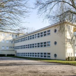 Centre social, photo caue39 2017 01 - TAVAUX (39500)