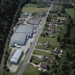 Vue aérienne, photo caue39 2002 - VAUX-LES-SAINT-CLAUDE (39360)