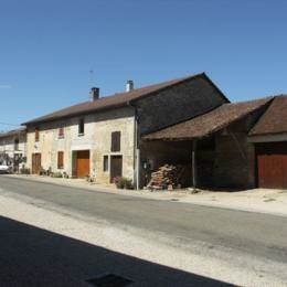 Augisey, Jura, août 2010 caue39. Petite montagne Nord - AUGISEY (39270) Augisey, Jura, août 2010 caue39. Petite montagne Nord - AUGISEY (39270)