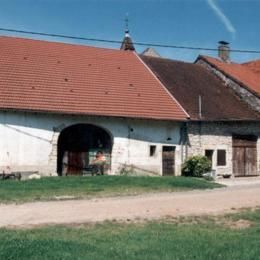 Marpain, Jura, janv 2000 caue39. Ferme bloc de volume simple - DAMMARTIN-MARPAIN (39290)