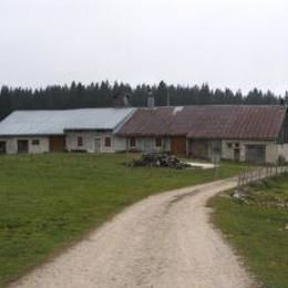 Lételet, chalet double, 2  habitations, 2 parties agricoles, oct 2006 CAUE39 - CHAUX-NEUVE (25240)