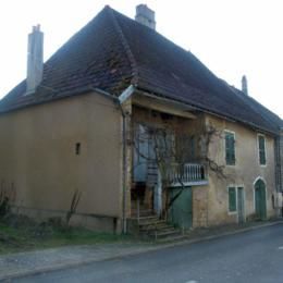 Montmirey-le-Château, Jura, janv 2000 caue39. Maison de polyculture vigneronne - MONTMIREY-LE-CHATEAU (39290)