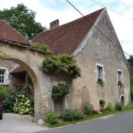 Rainans, Jura, juil 2012 caue39. Maison vigneronne bourgeoise - RAINANS (39290)