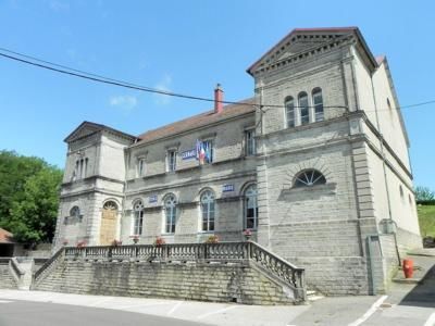 33. Cernans, Jura, juil 2011 caue39. Mairie-école