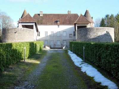 Château de Moissey : Château du Moyen?Âge détruit en partie et reconstruit au XVIème et XVIIème siècles. - MOISSEY (39290)