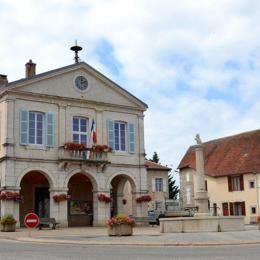 Beaufort, Jura, juil 2011 caue39 : mairie - BEAUFORT (39190)