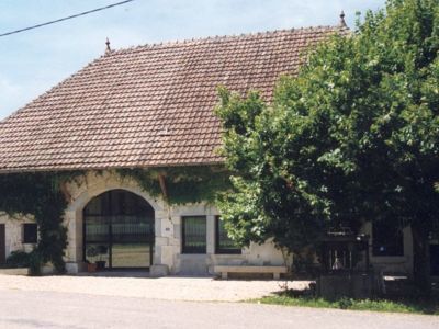 Porte d'écurie - LA VIEILLE-LOYE (39380)
