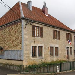 Labergement-du-Navois, Doubs, sept 2015 caue25 : mairie-école - LABERGEMENT-DU-NAVOIS (25270)
