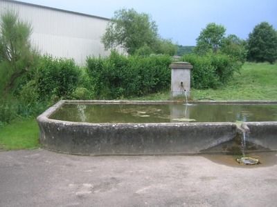 Liévans, Haute-Saône, oct 2016 caue70 : fontaine-lavoir, 1850 architecte Callot de Lure - LIEVANS (70240)