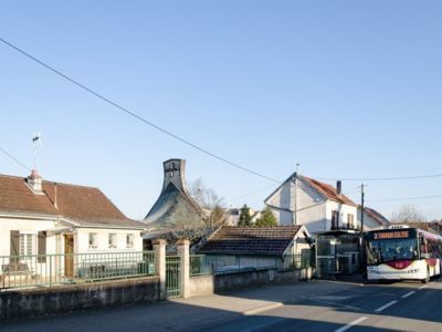 Eglise Saint-Jean, Dole (Jura), janv 2017 caue 39 : rapport à la ville et au site - vue générale - DOLE (39100)