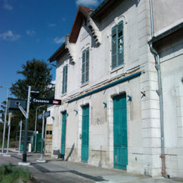 <p>Cousance, Jura, juin 2016 CAUE39 : gare</p> - COUSANCE (39190)