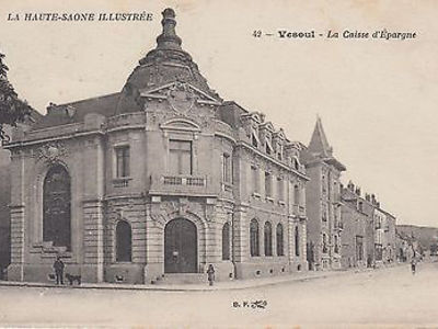 <p>Vesoul, Haute-Sa&ocirc;ne, Archives d&eacute;partementales 70 : la Caisse d'Epargne en 1909, carte postale ancienne</p> - VESOUL (70000)