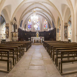 <p>Eglise Saint-Cloud (XVIe si&egrave;cle, inscrit &agrave; l'inv. sup.) - int&eacute;rieur, plan large (restauration simon buri architecte), oct 2017 sandrine Rivi&egrave;re phot. / CAUE39</p> - MAYNAL (39190)