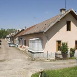 <p>Gouhenans (70). Base M&eacute;rim&eacute;e IA70000077 &copy; R&eacute;gion Franche-Comt&eacute;, Inventaire du patrimoine</p> - GOUHENANS (70110)