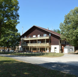 <p>Les Crozats village vacances (1951), Fa&ccedil;ade E, Uxelles 39, 2017 caue39</p> - UXELLES (39130)