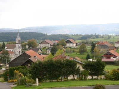 Chamesey (25) vue du village / site d'implantation caue25 2015 - CHAMESEY (25380)