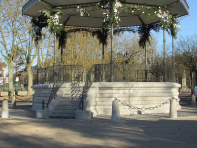 Kiosque à musique, photo caue70 2016 04 - VESOUL (70000)
